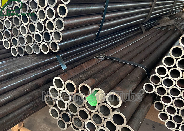 Cold Drawn Seamless Alloy Steel Pipes Annealing Heat Treatment  1 - 20mm