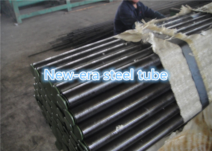 XJY650 / XJY750 Seamless Drill Pipe For Drill Rod Black Phosphated Surface